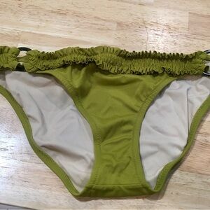 J crew large green ruffle bikini bottoms